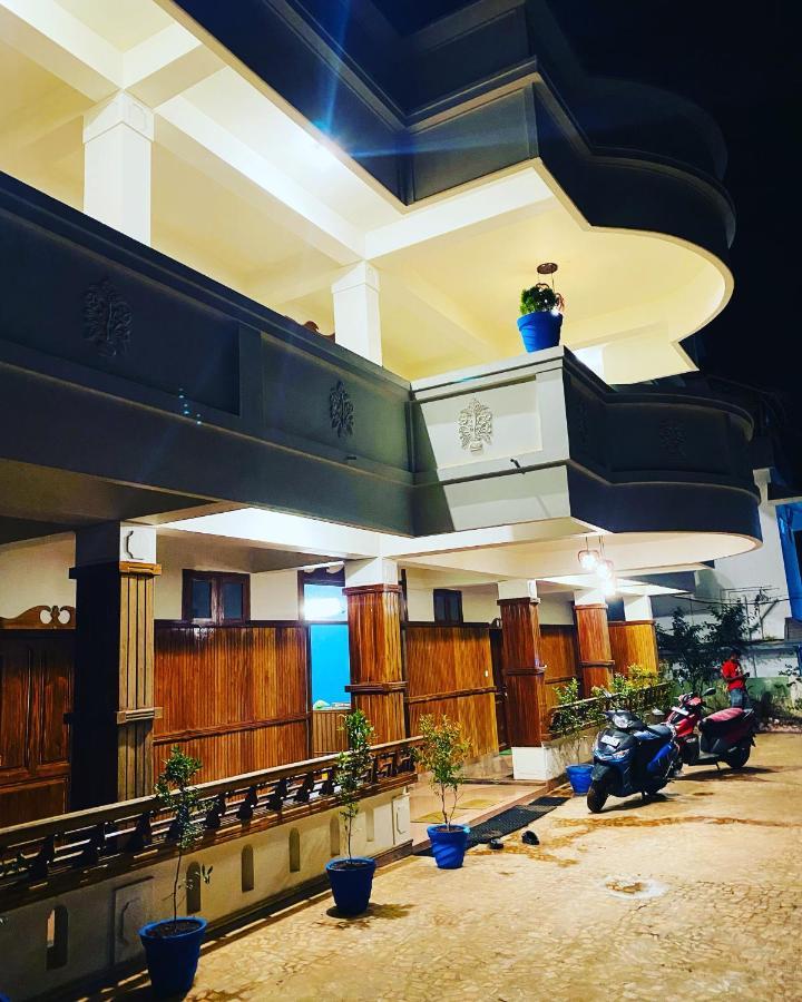 Hellovarkala Beach Resort Buitenkant foto