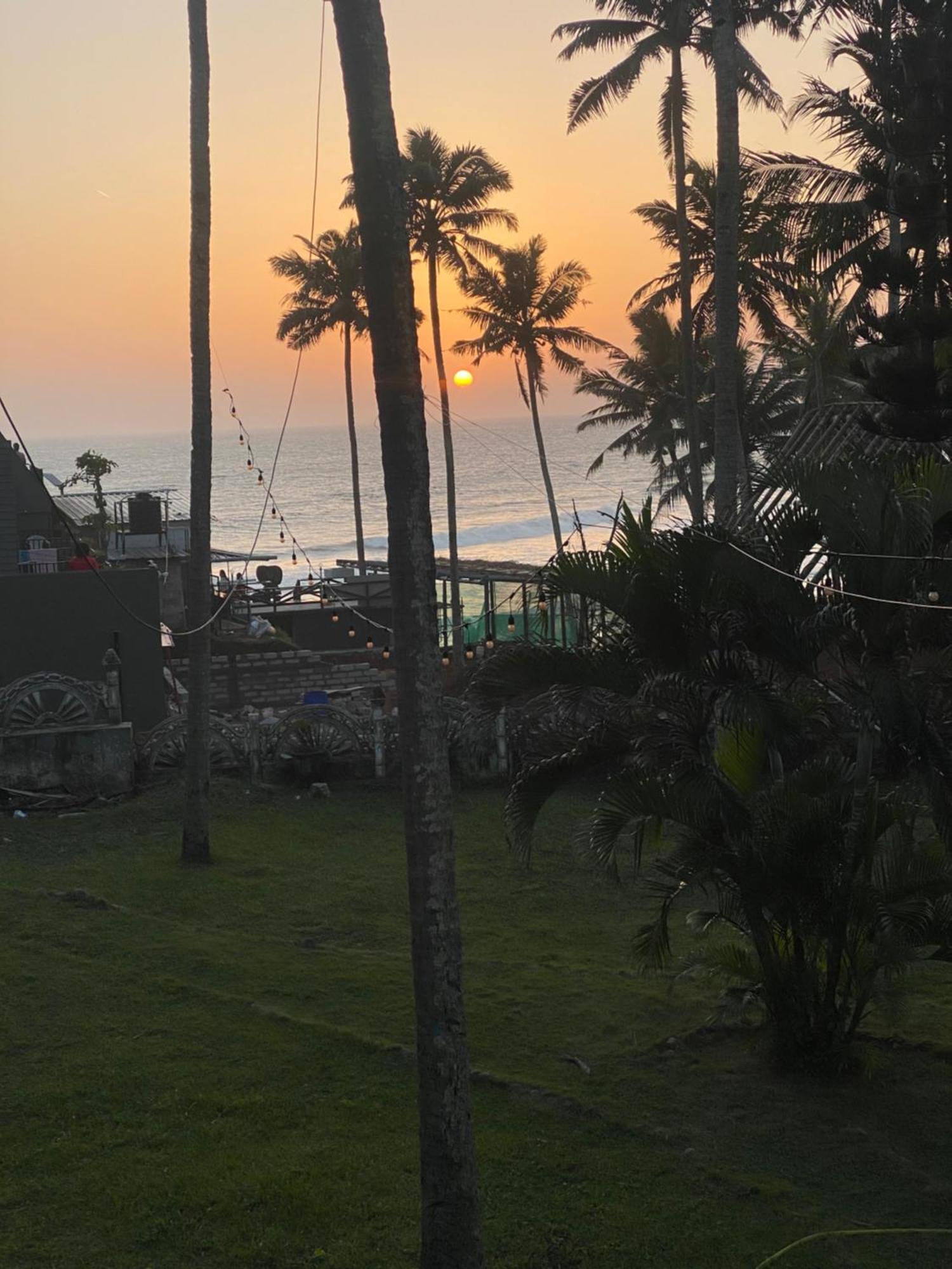 Hellovarkala Beach Resort Buitenkant foto