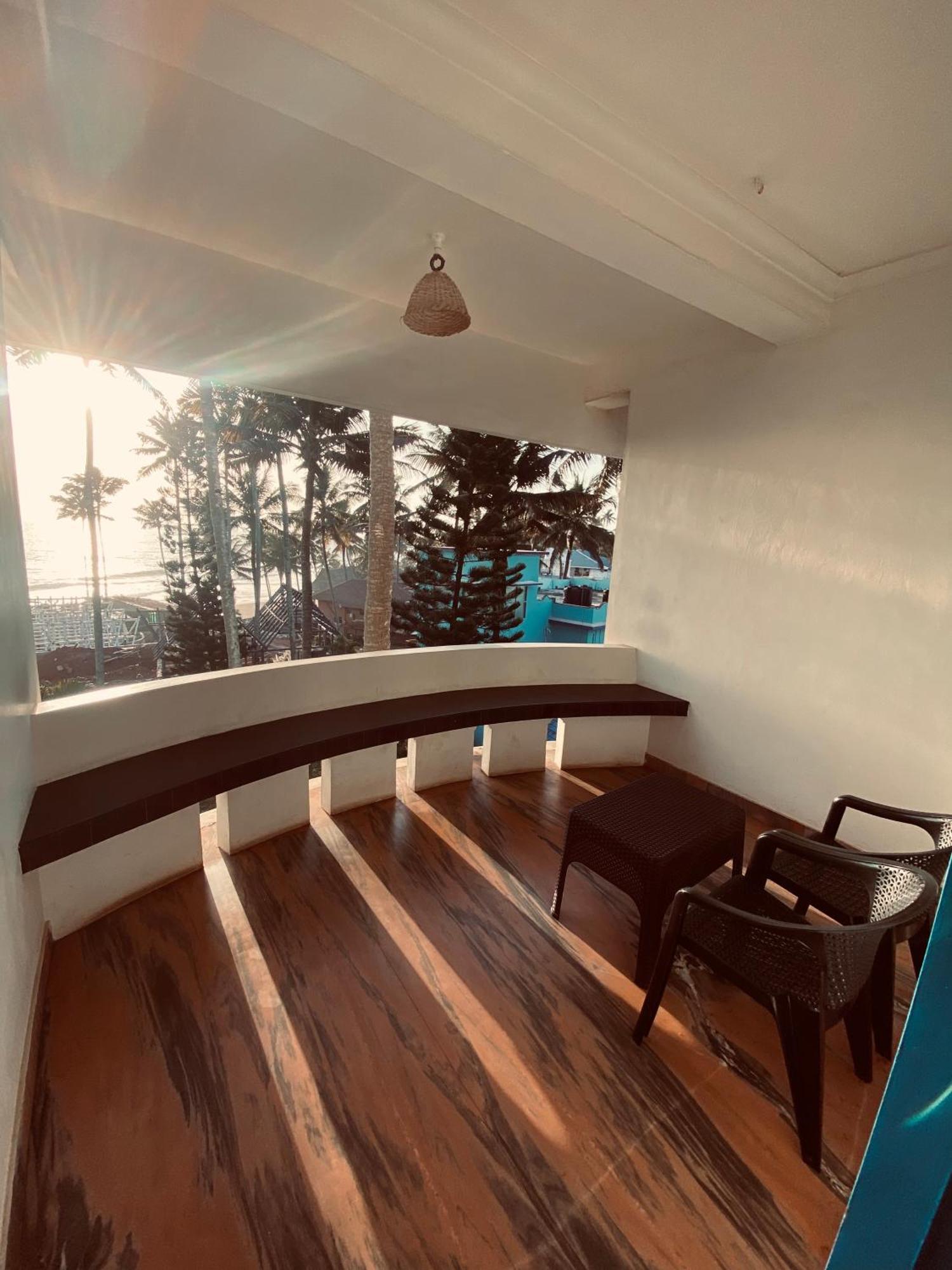 Hellovarkala Beach Resort Buitenkant foto